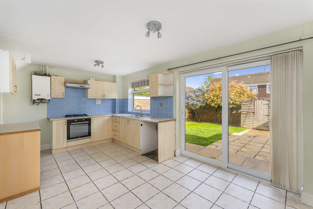 Whimbrel Way, Banbury - View 2