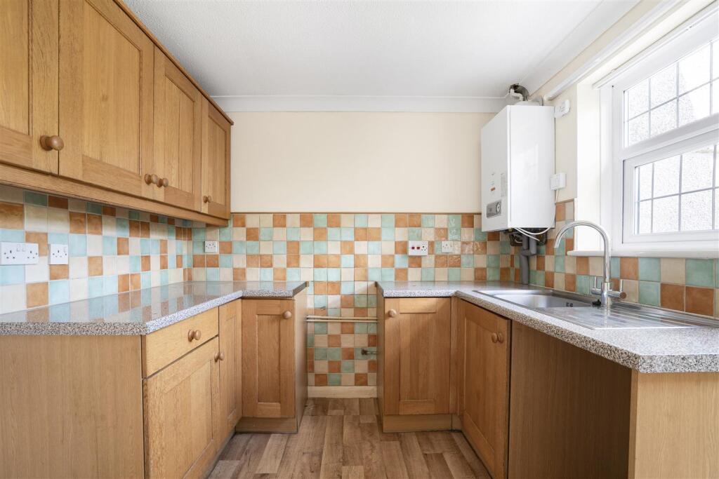 47, Hazel Road, Tavistock photo 2