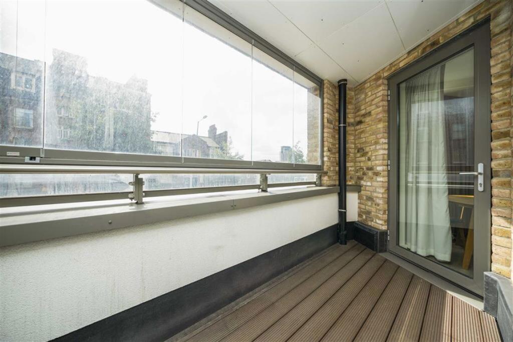 Main image of property: The Highway, Wapping
