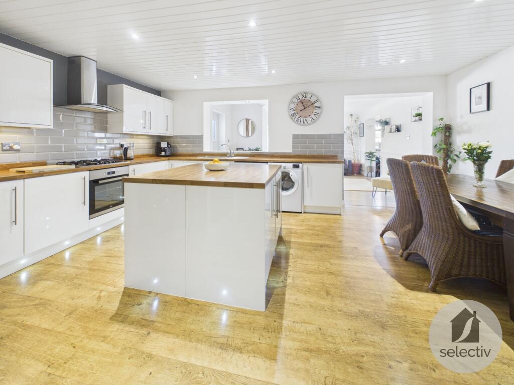 Drake Close, Marske-By-The-Sea, TS11 photo 3