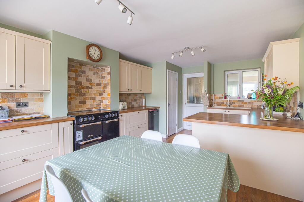 Corn Gastons, Malmesbury, SN16 photo 4