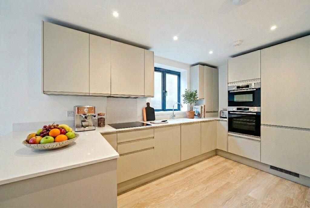 Main image of property: Forest View, London, E4