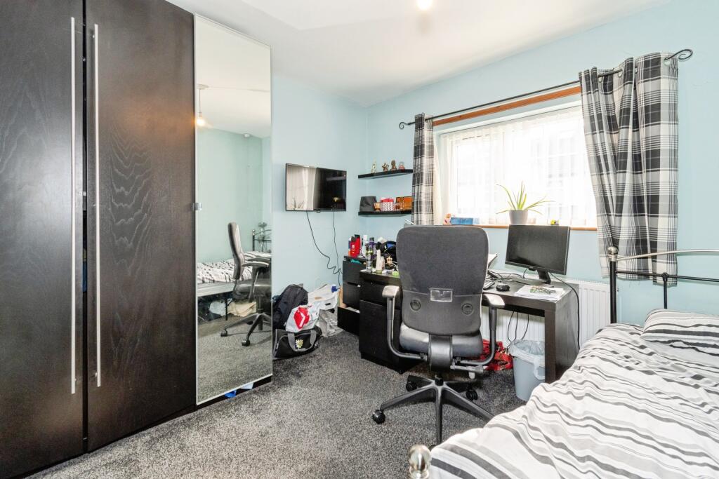 Additional image 12 of Como Gardens, Bradford, BD8