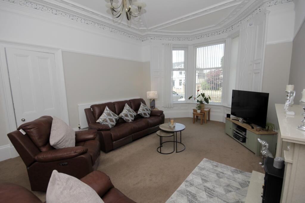 London Road, Kilmarnock, East Ayrshire photo 3
