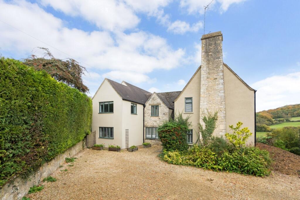 Main image of property: Slad GL6