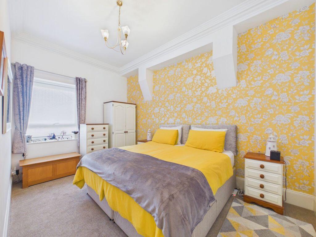 Apartment in York - More