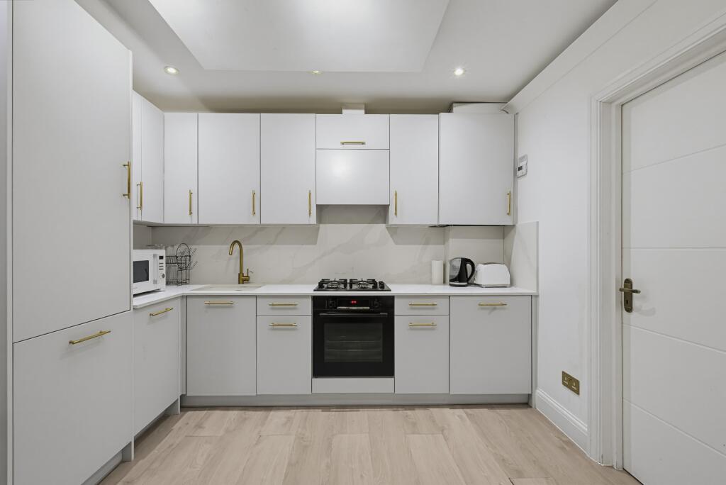 Main image of property: Raven Row, London, E1