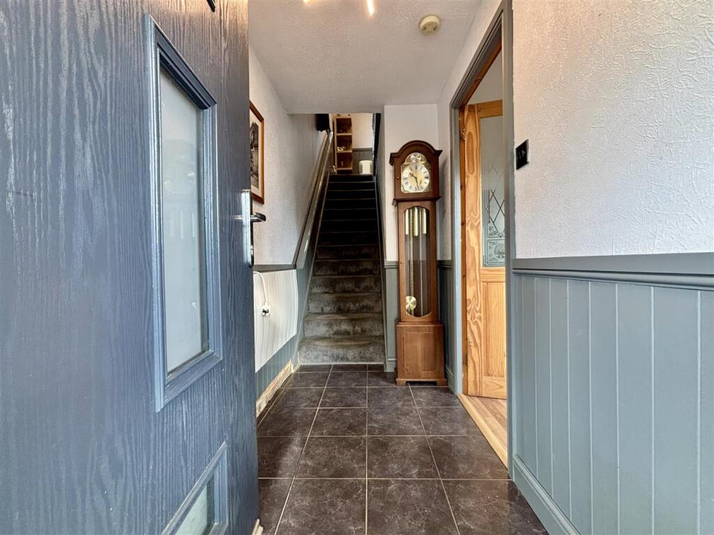 Additional image 10 of Hunters Park Avenue, Clayton, Bradford