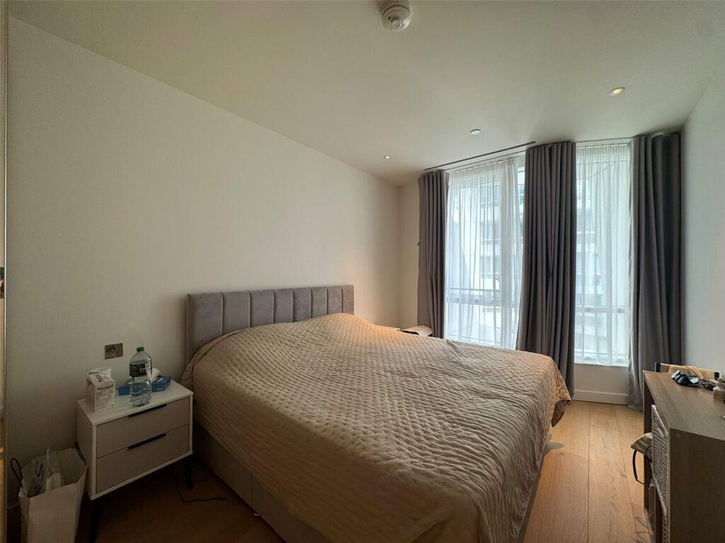 Apartment in London - View 4
