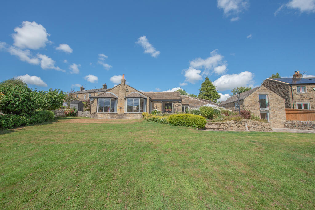 The Croft, The Fold, Lothersdale, BD20 8HD photo 2