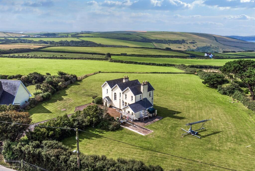 Mortehoe Station Road, Woolacombe photo 3