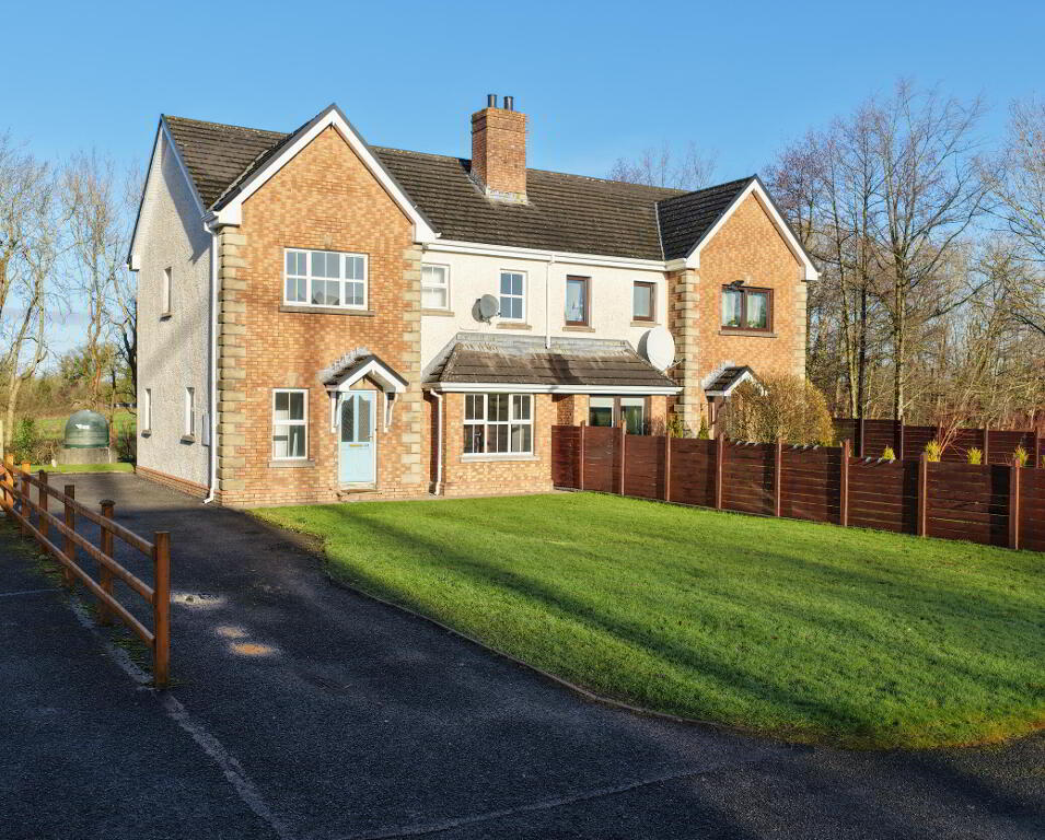 Main image of property: 48 Shannon Grove, Carrick-On-Shannon