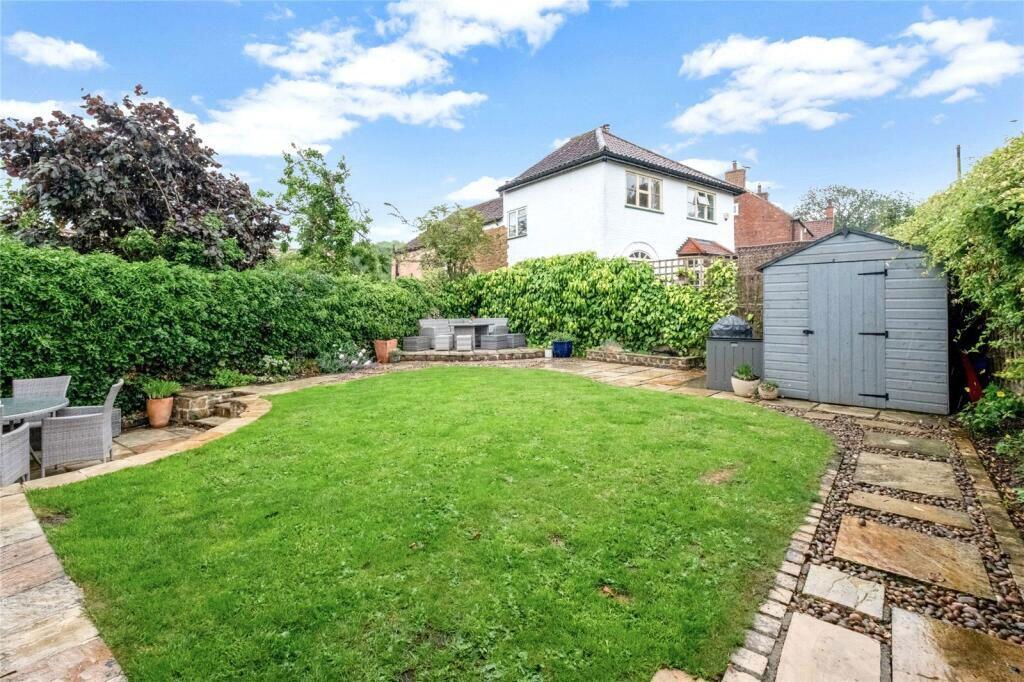 House in Leicester - View 2
