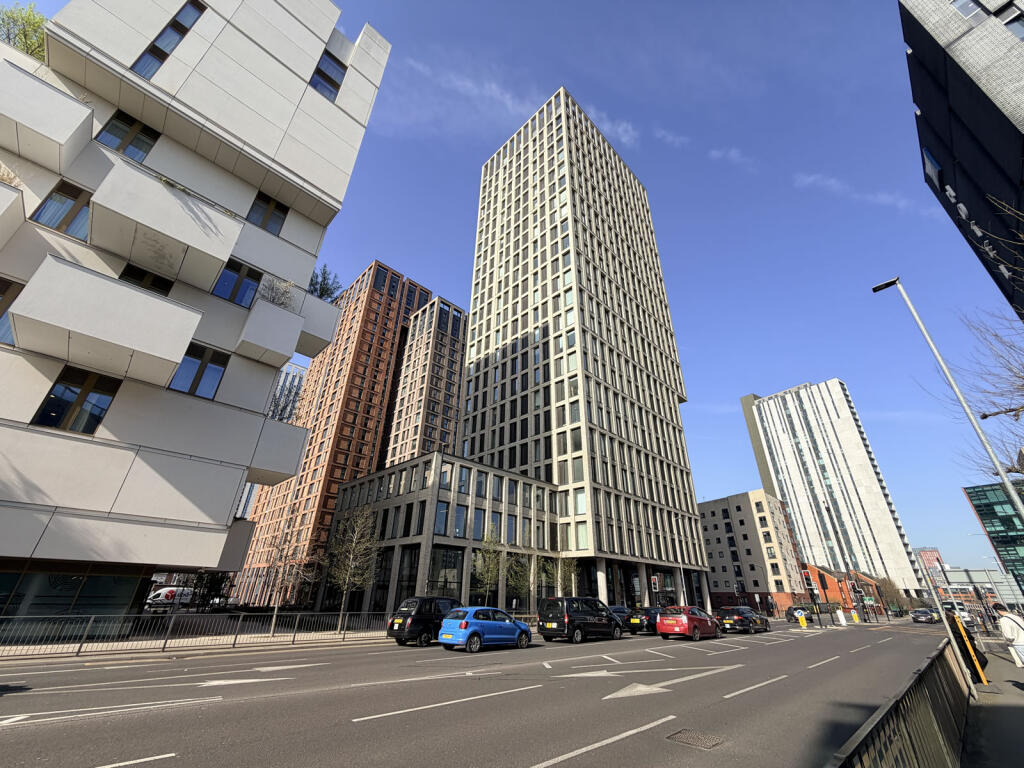 Main image of property: Victoria House, 250 Great Ancoats Street, Manchester, M4 7BT