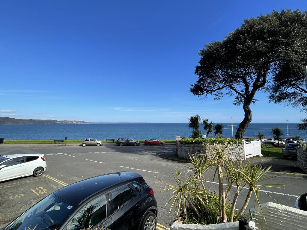 Nailzee Point, Marine Drive, Hannafore, West Looe, Cornwall photo 3