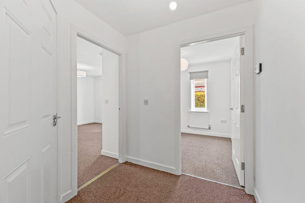Apartment in Warrington - More