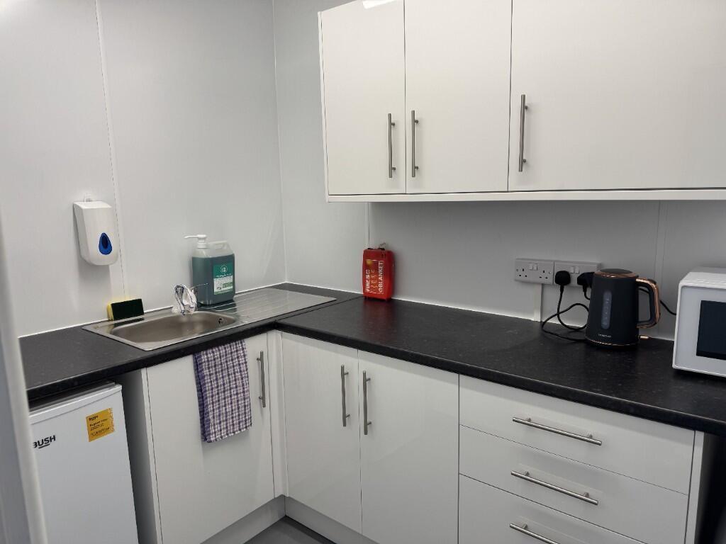 Communal Kitchen