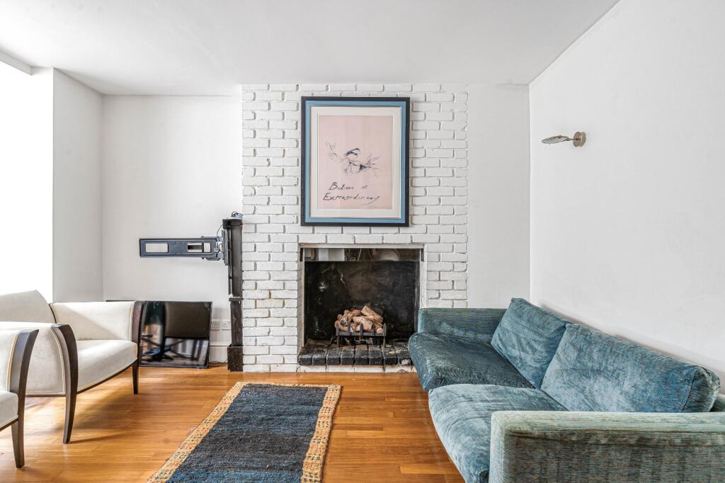 Apartment in London - More