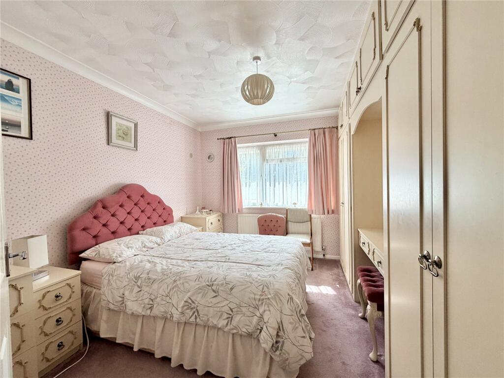 House in Southampton - View 3