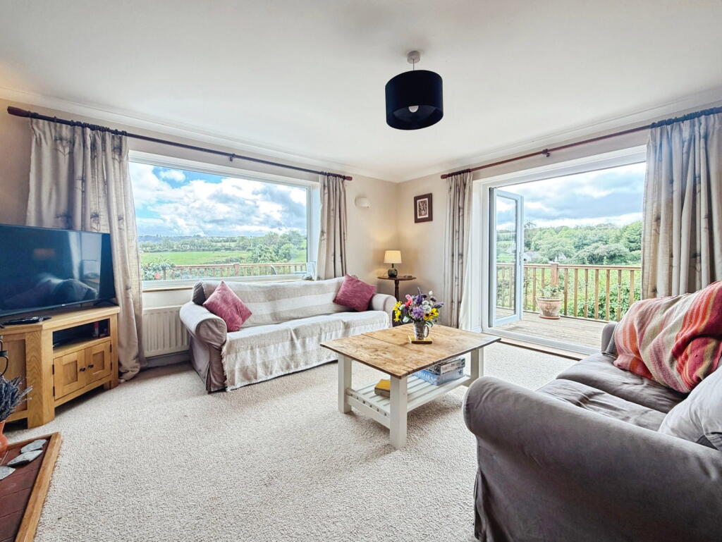 House in Taunton - View 2