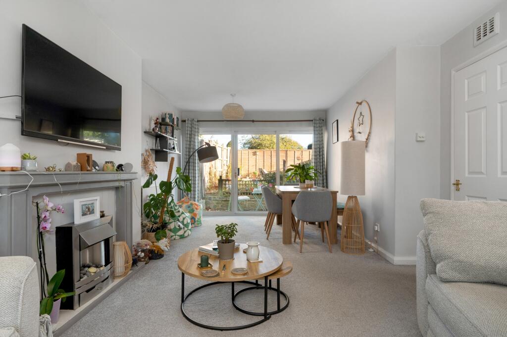 Main image of property: Cul-De-Sac Living on Copley Close, Melton Mowbray, LE13 1RD