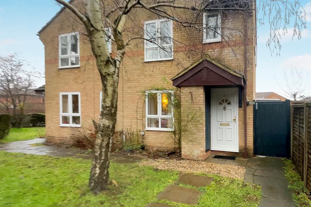 1-bed other on Andrewsfield, Welwyn Garden City, £280,000