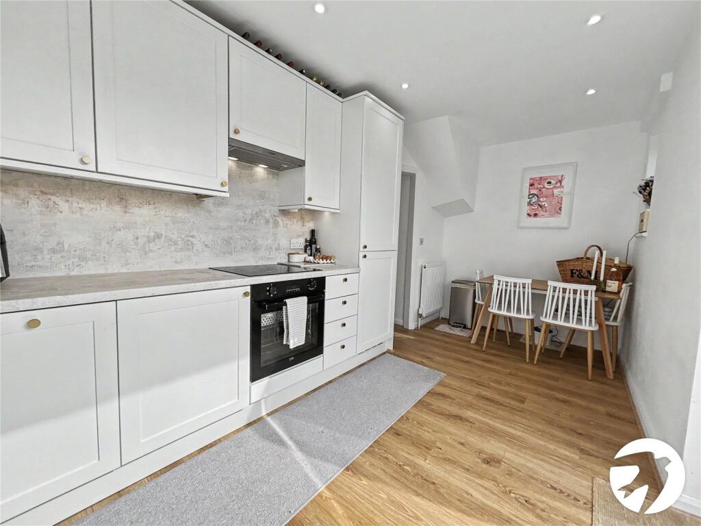 House in Sidcup, Halfway Street, Blackfen - View 2