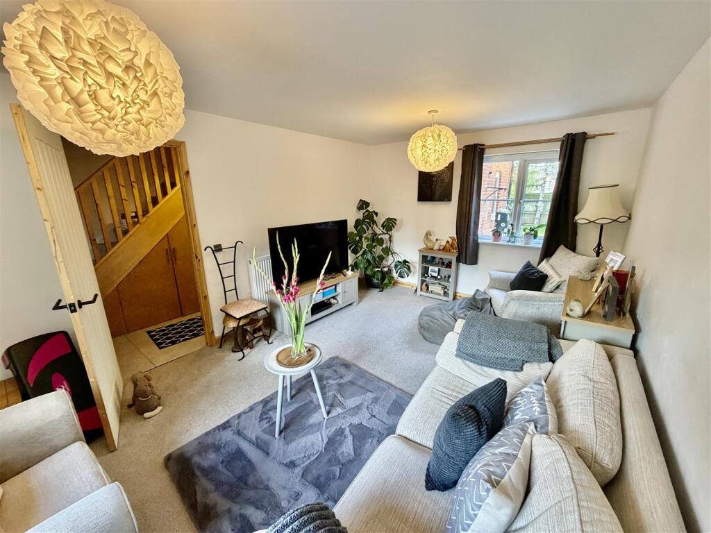 House in Shrewsbury, No Man's Heath and District - View 2