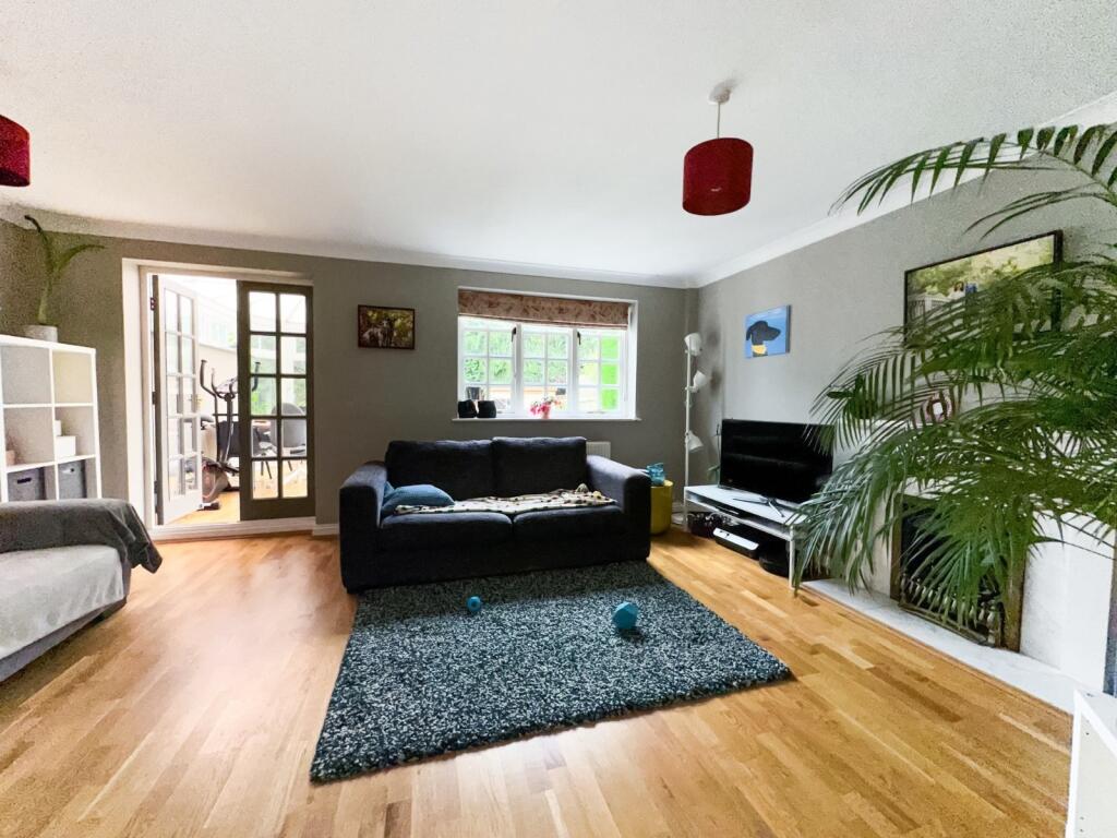 House in Hemel Hempstead - View 3