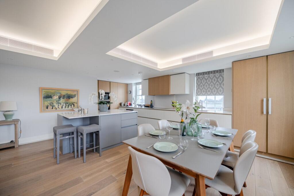 Main image of property: Richmond Hill, Richmond, TW10
