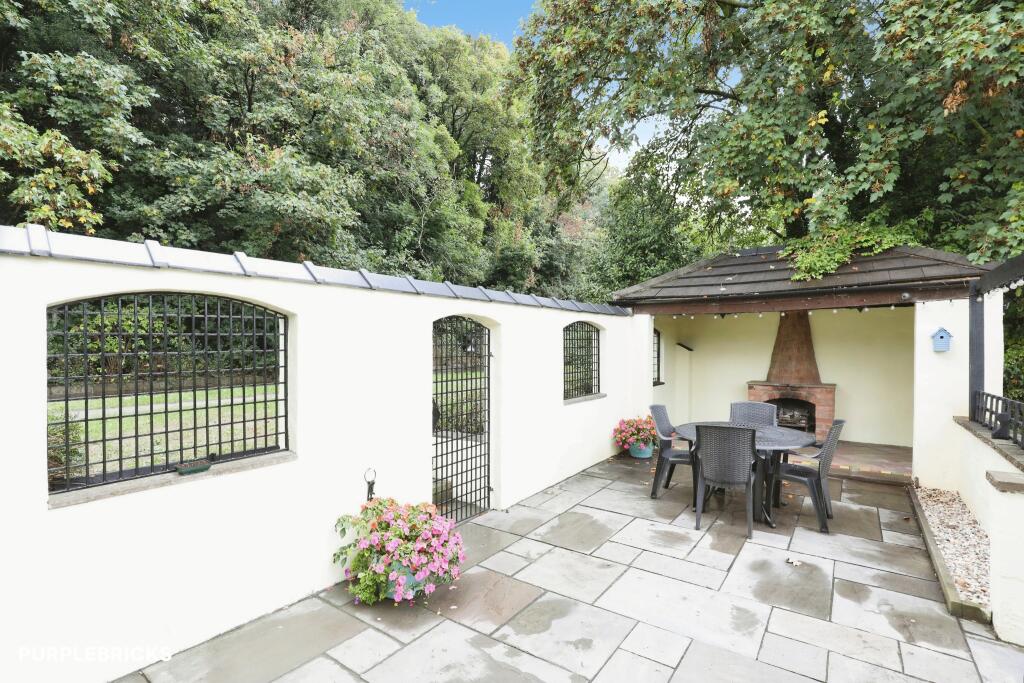 House in Barnton, Northwich, Cheshire West and Chester - View 4