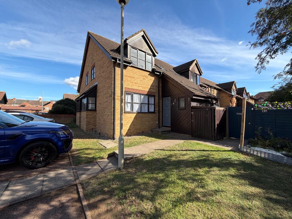 House in Milton Keynes - View 2