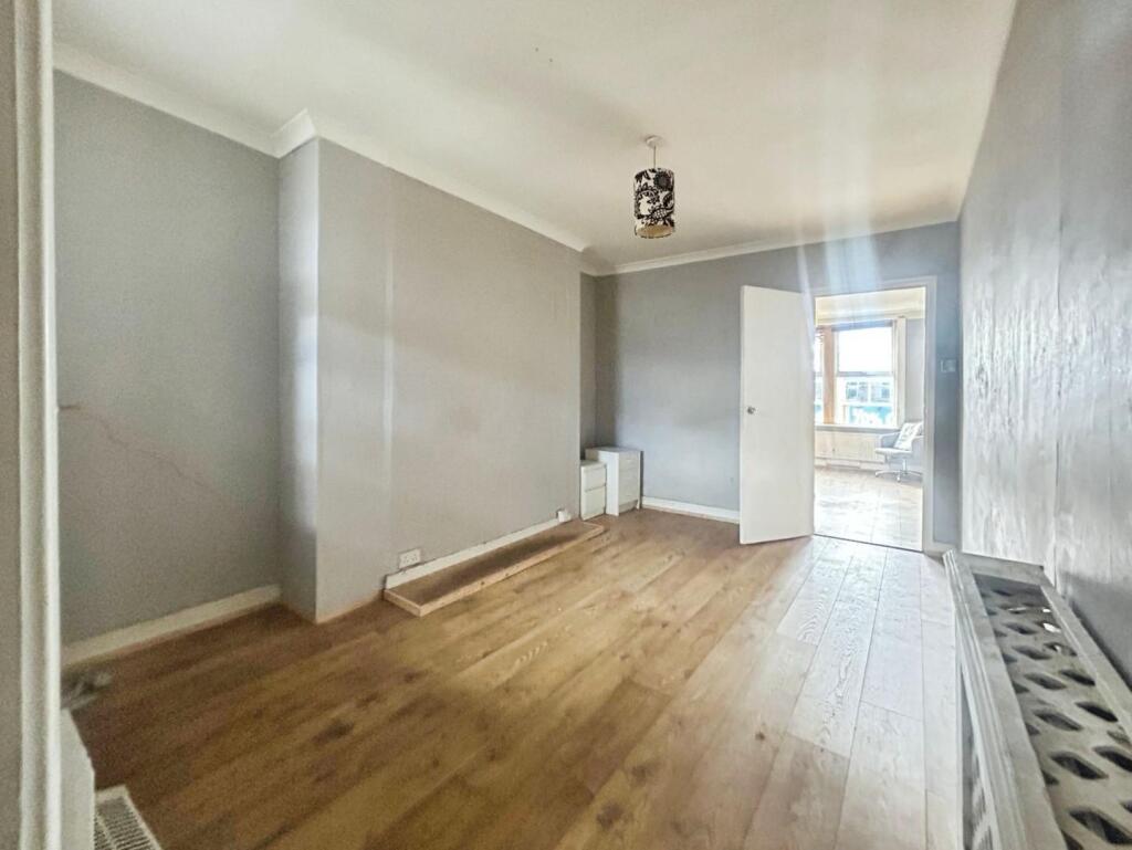 Apartment in Harrogate - View 6