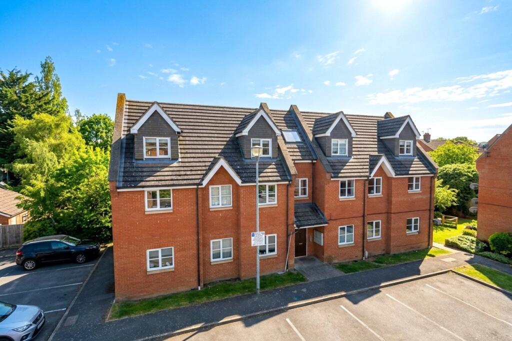 Main image of property: Wooton Court, New Bradwell, Milton Keynes, Buckinghamshire, MK13