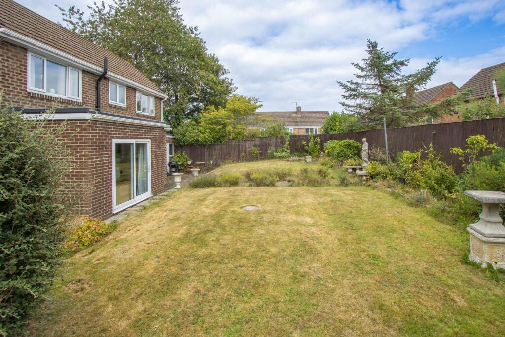 Finchale Road, Framwellgate Moor, Durham photo 4