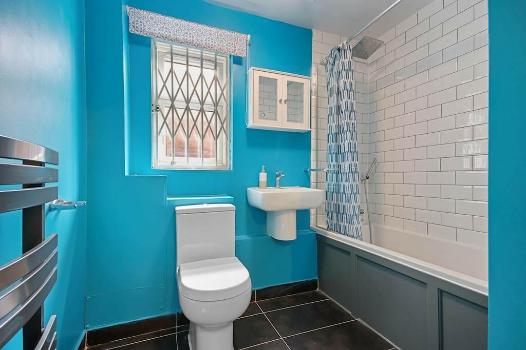 2 bedroom ground floor flat for rent