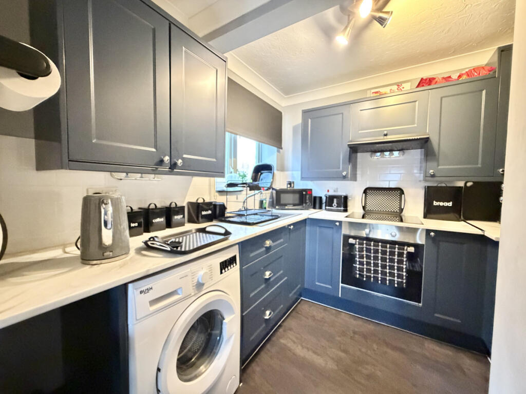Apartment in Bournemouth - View 5