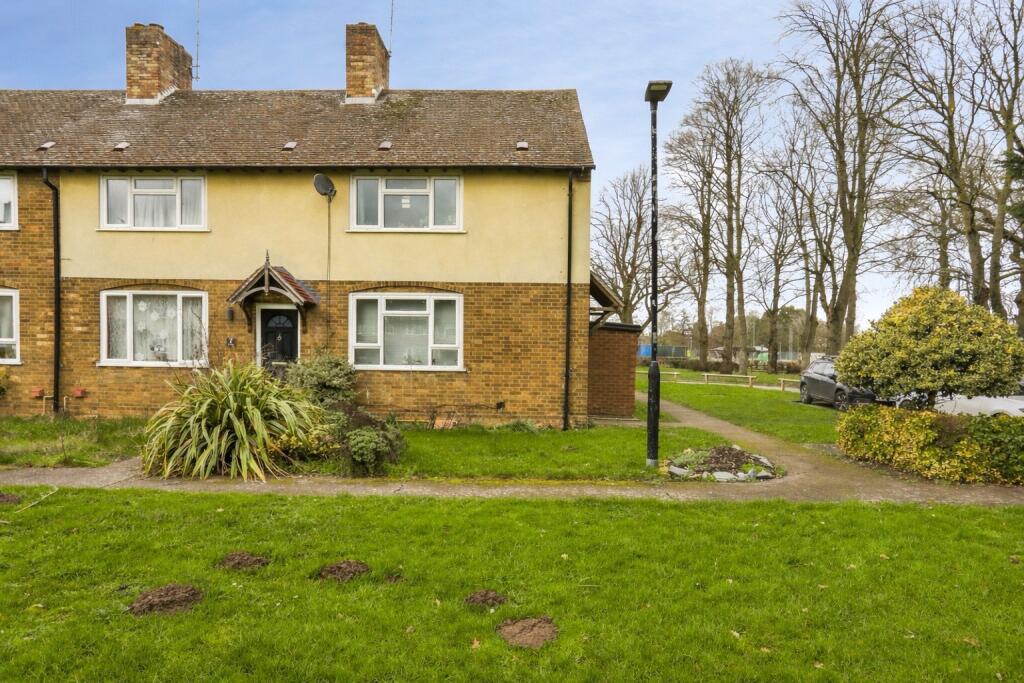 Main image of property: Poplar Close, BURY ST. EDMUNDS, Suffolk, IP31