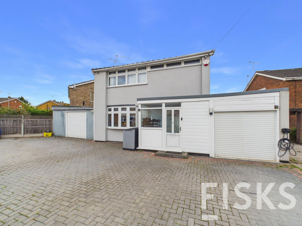 Main image of property: Linden Leas, Benfleet, SS7