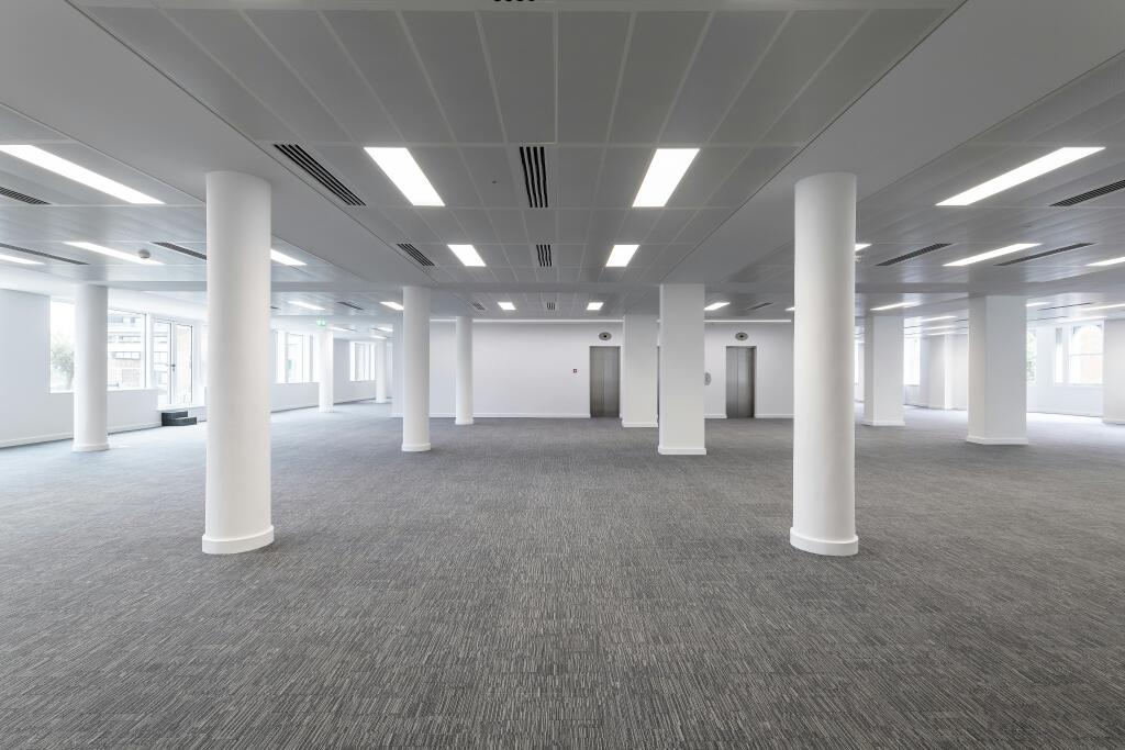 _T3A7435-Edit - 090725_SCD_6_Chesterfields_Gardens_©_Peter Landers Photography - Large - use.jpg