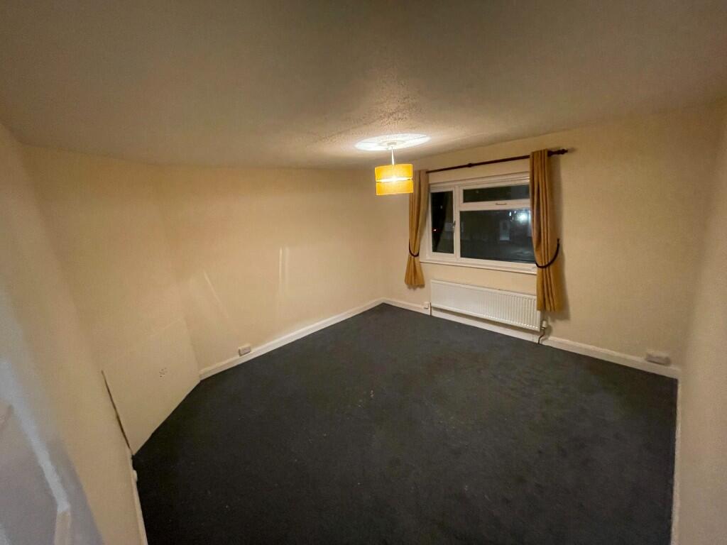 Main image of property: Flat 3A, Sundorne Avenue, Shrewsbury, Shropshire, SY1 4JW