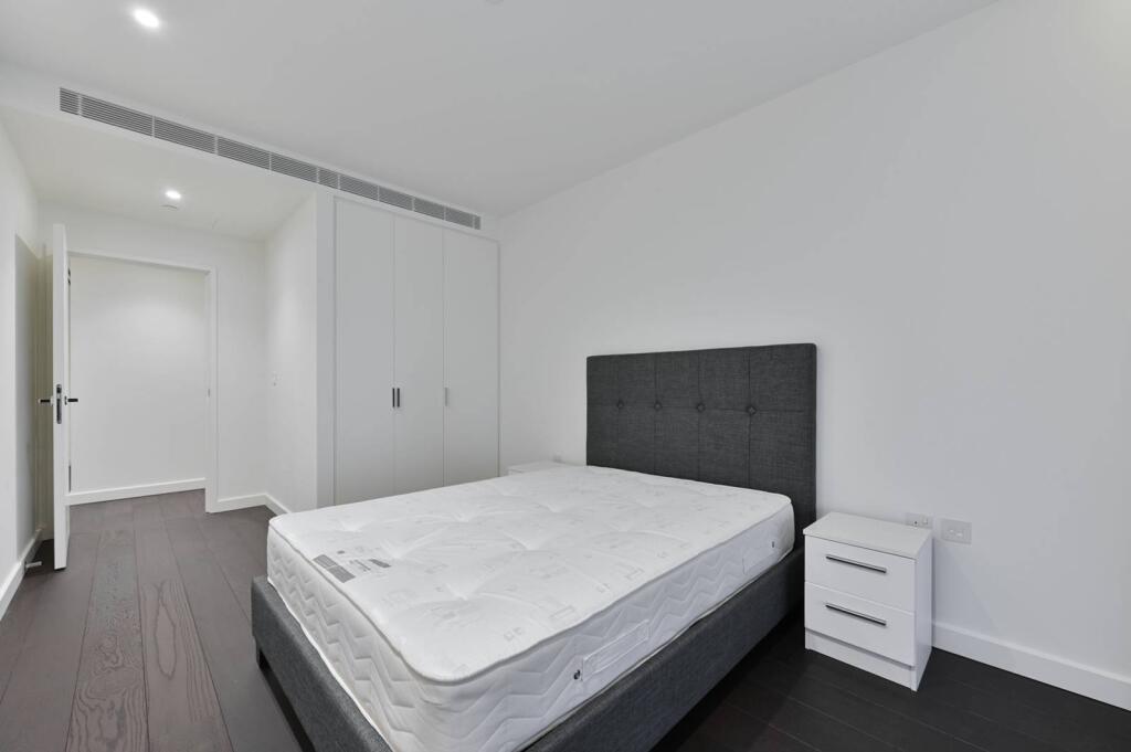 Main image of property: Damac Tower, Nine Elms, SW8