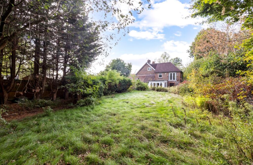 House in Redhill - More