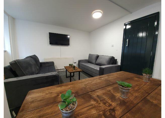 Main image of property: 174 Cranborne Road, Liverpool, Merseyside, L15