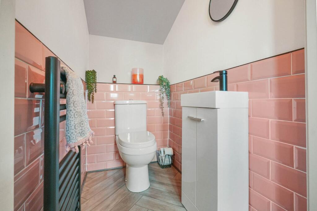 13, Lochwood Close, Kilwinning, KA13 photo 4