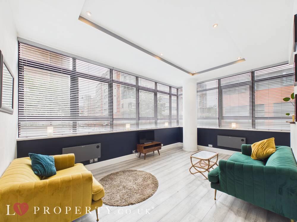 Main image of property: Millenium Apartments, 95 Newhall Street, Birmingham, West Midlands, B3