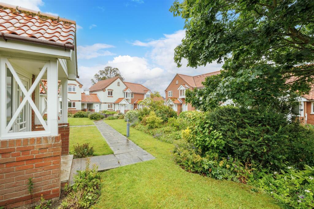 Blyburgate, Beccles photo 2