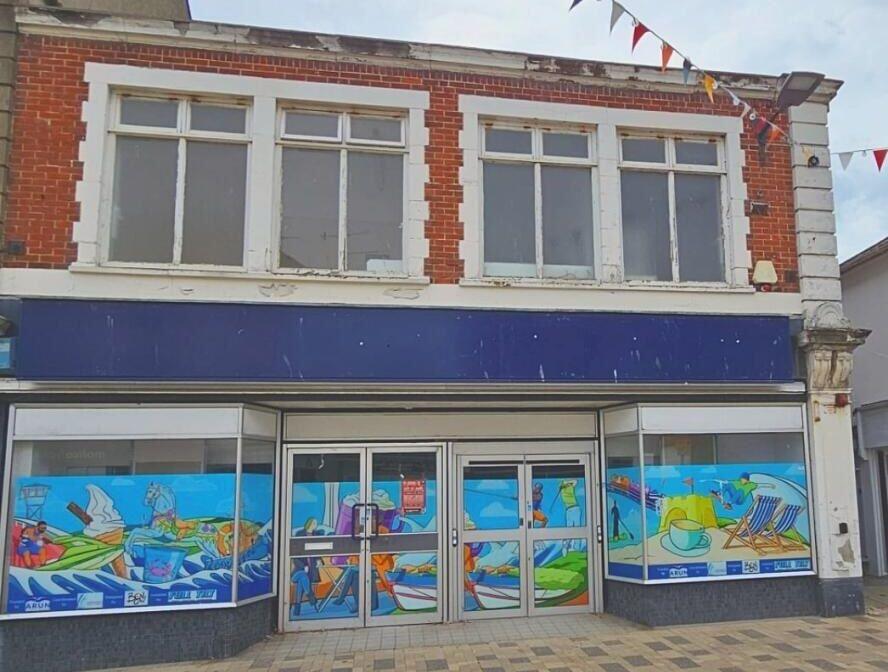 Main image of property: 80-82 High Street, Littlehampton, West Sussex, BN17 5DX