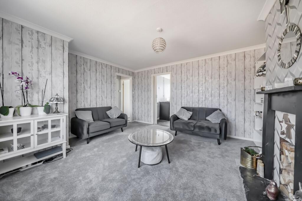 House in Minster-on-Sea, Merryman's Hill - View 3