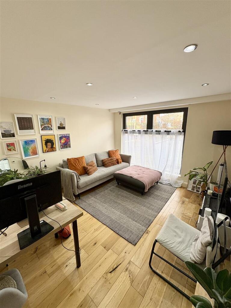 Main image of property: Spurstowe Terrace, Hackney